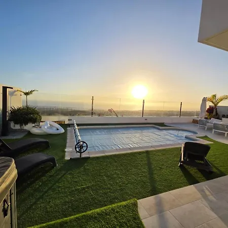 Exclusive Ocean View Heated Pool